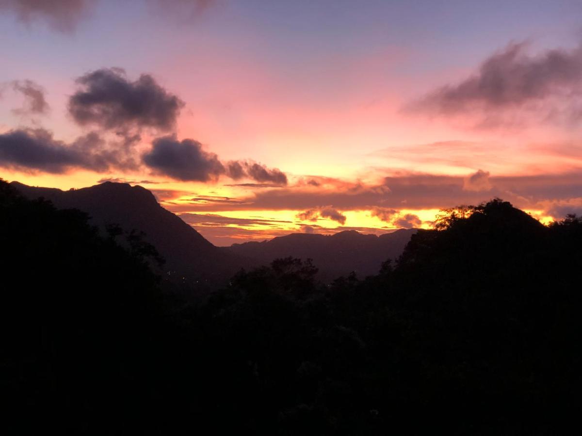 El Valle De Anton La Chachalaca المظهر الخارجي الصورة