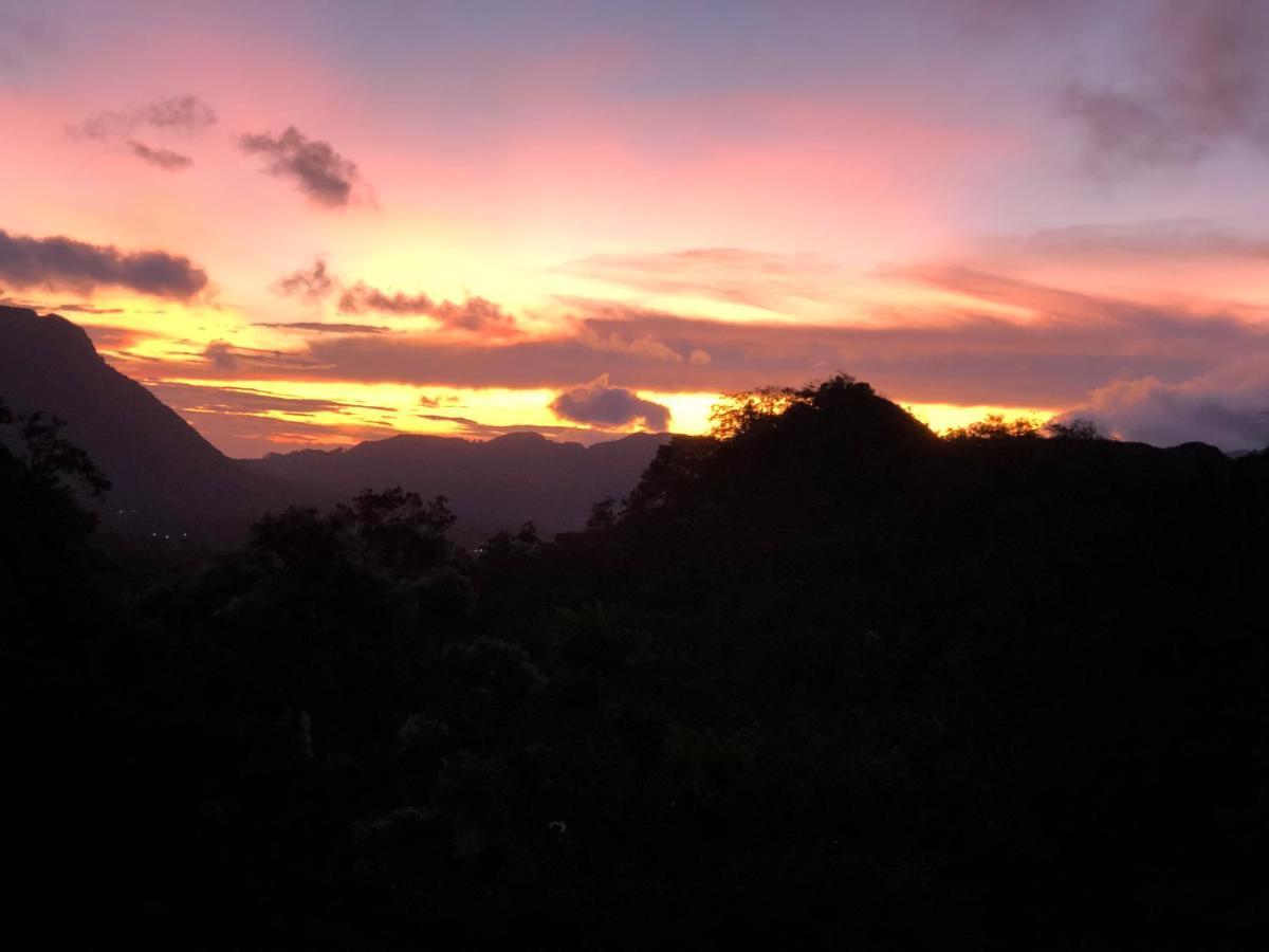 El Valle De Anton La Chachalaca المظهر الخارجي الصورة